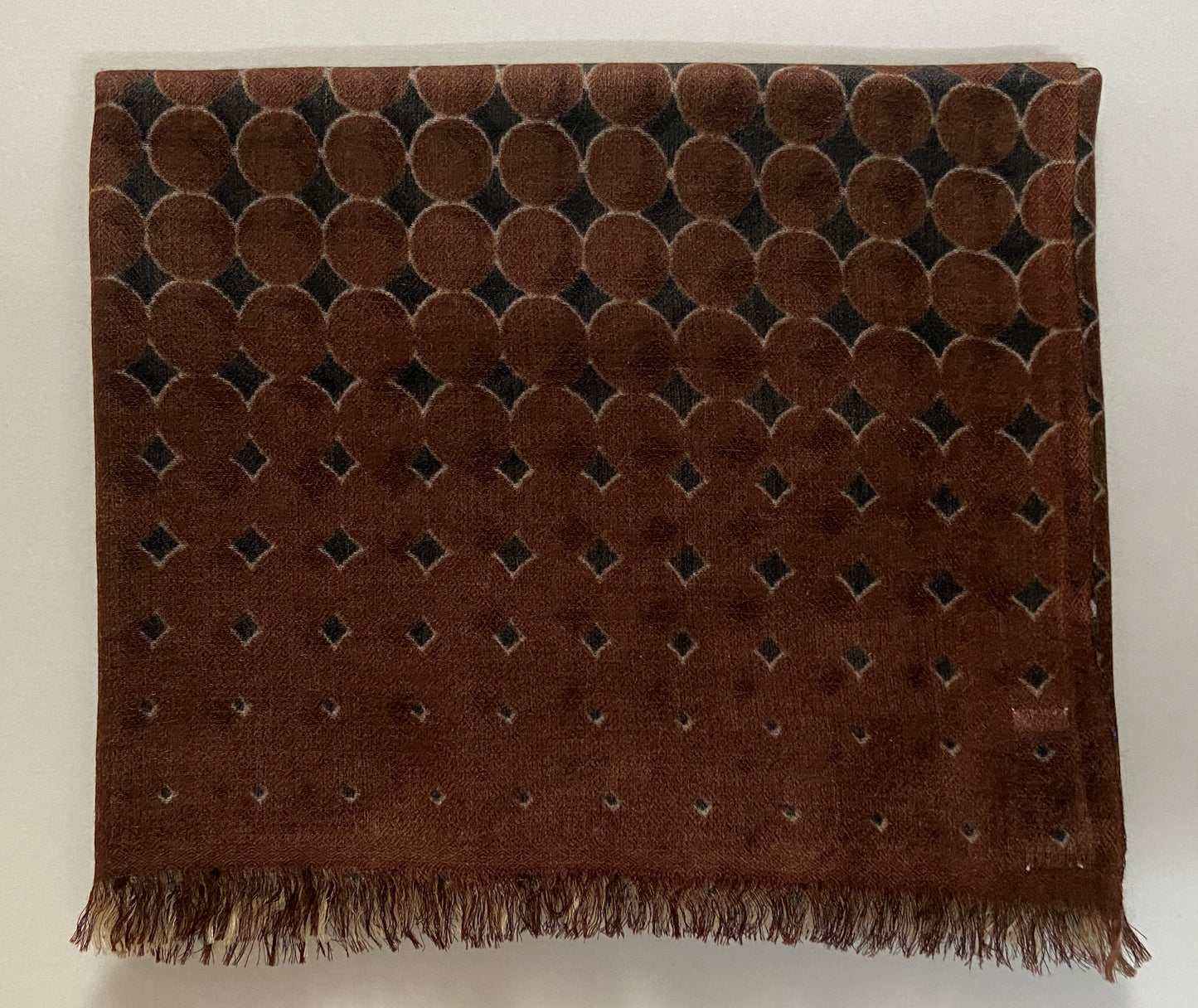 Gradient Circle Print on Cashmere