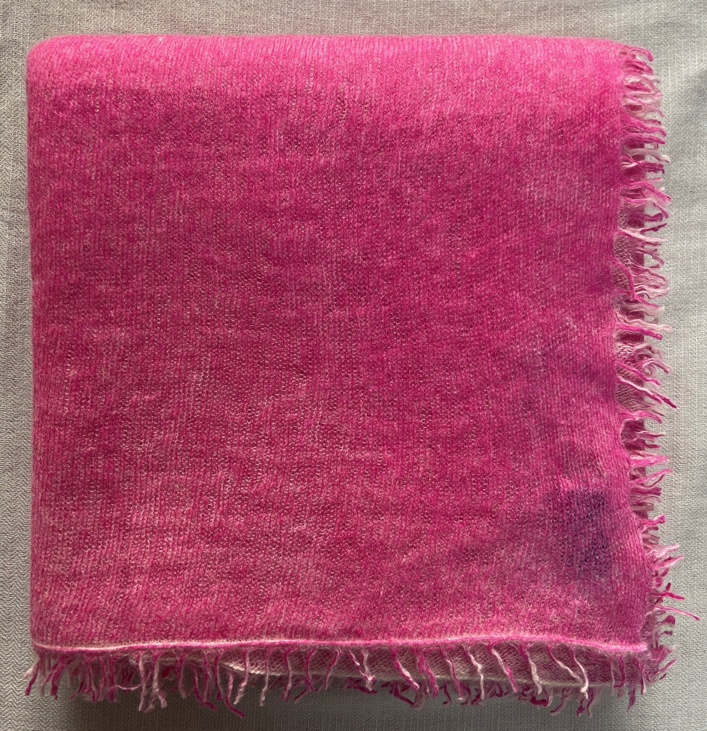 Cashmere Felted Knit with Spray Print Stole